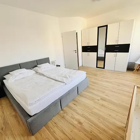 Franco 2 * Piest'any